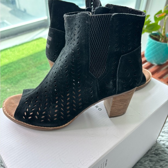 Tom zipper ankle sandal black leather upper - Picture 1 of 5